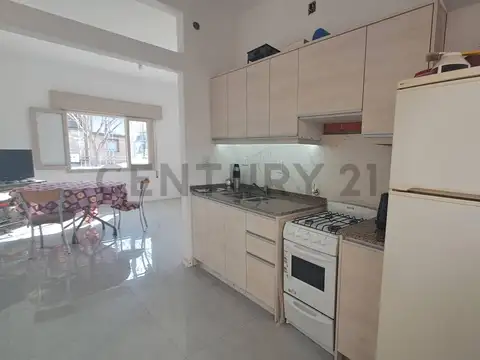 Casa en Venta en Azcuenaga, Rosario
