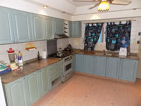 Casa en Venta en Villa Santos Tesei, USD 128.000