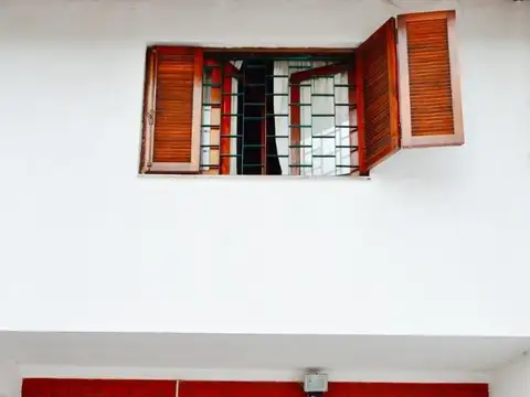 Depto Tipo Casa en Alquiler Temporal de 4 ambientes