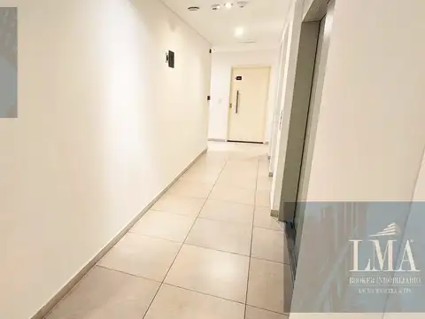 Departamento en Venta con 1 cochera
