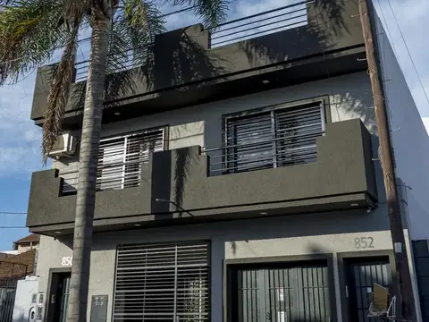 Sargento Cabral al 800