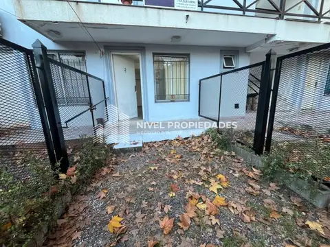 Depto Tipo Casa en Venta con 1 cochera