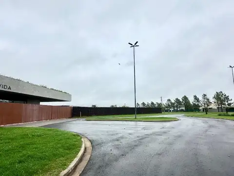 VENTA LOTE EN VIDA JARDÍN FUNES 