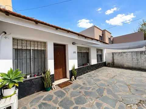 CASA VENTA 4AMB PADUA SUR PATIO COCHERA