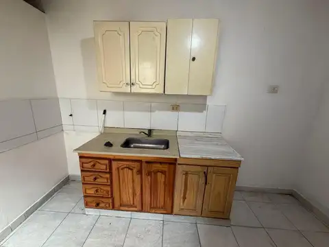 Depto Tipo Casa 2 ambientes con 1 baño