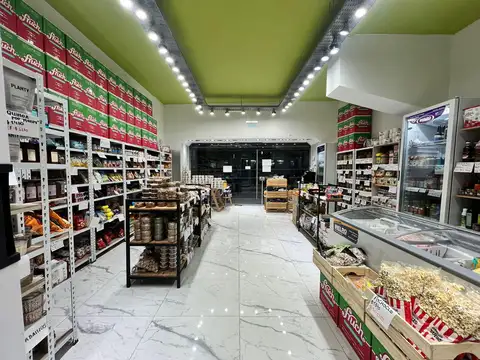 Local en Venta en Recoleta, USD 260.000