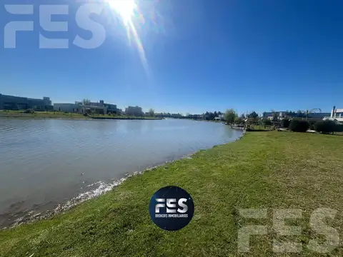 Venta Lote Terreno a la primera laguna en San Lucas Canning