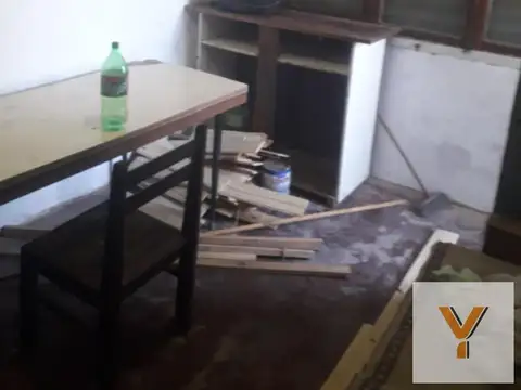 Casa 3 ambientes con 1 baño