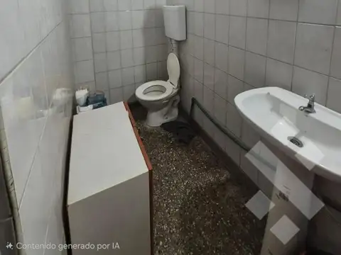 Local en Venta 35 años