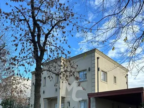Casa en Venta en Pilar del Este - Santa Guadalupe, USD 275.000