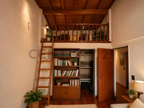 VENTA | Casa en 2 plantas con Garage para 2 Autos, Fondo Parquizado– VILLA LURO