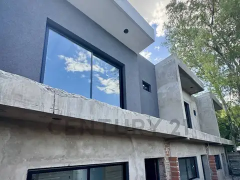 Dúplex en Venta: Brisas de San Vicente