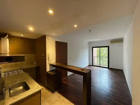 Departamento de 2 ambientes con cochera en Quilmes