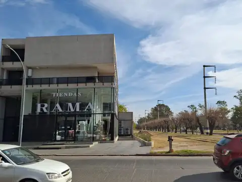 Venta Cochera en Av. Nores Martínez Barrio Jardín