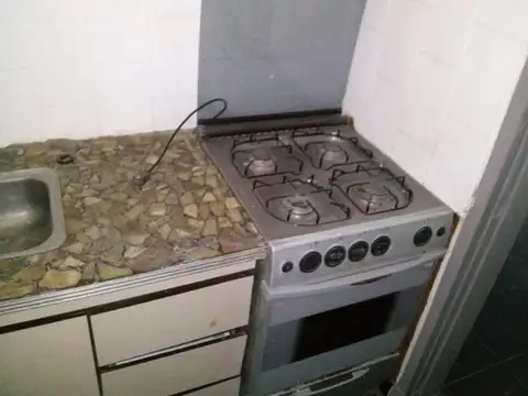 Depto Tipo Casa 3 ambientes con 1 baño