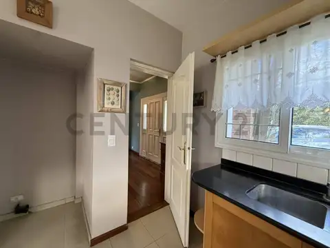 Casa en Venta en Villa Gobernador Udaondo, USD 350.000