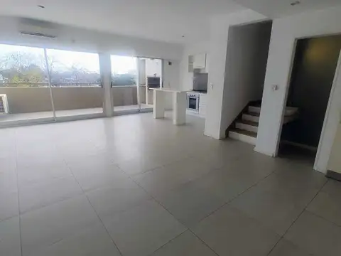 Departamento en Alquiler de 3 ambientes