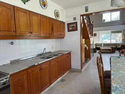 VENTA CASA QUINTA 4 AMB INVERSOR PILAR GRAN LOTE