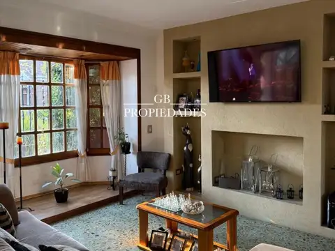 Casa en Venta en Castelar, USD 190.000