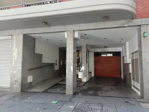Avalos 2100, Piso 3