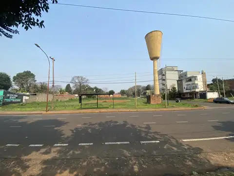 VENDO EXCELENTE TERRENO EN ESQ - AV . LOPEZ Y PLANES POS