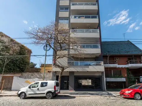 Departamento en alquiler en Belgrano - 2 ambientes a estrenar con gran terraza, parrilla y cochera.