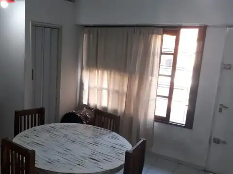 LOTE IDEAL CONSTRUCTOR ESCUCHA OFERTA SOBRE CASA 4 AMB