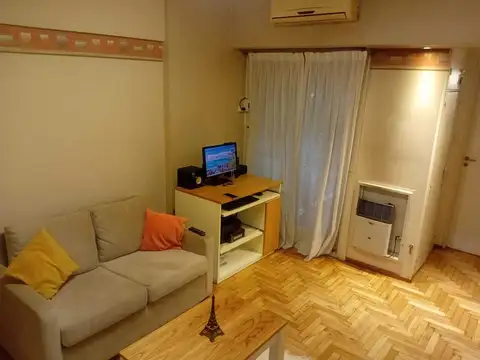 Vera 700, Piso 1