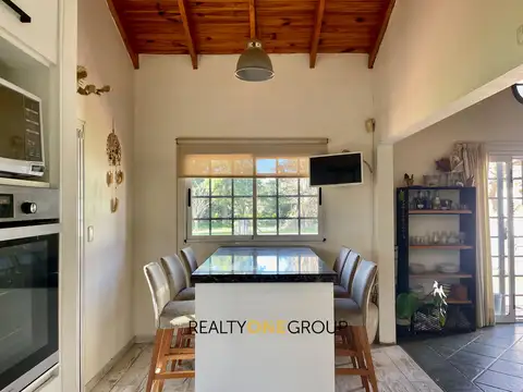 Casa en Venta en Villa Elisa, USD 220.000