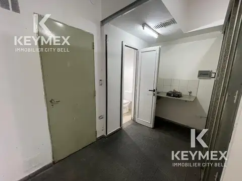 Local en venta, La Plata