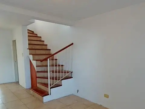 Muñiz Al 200