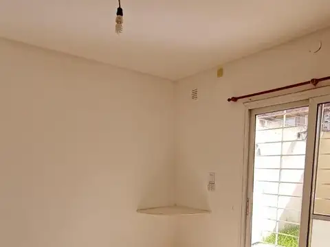 Casa Tipo Duplex - Alquiler - Ituzaingó Norte - Muñiz al 200