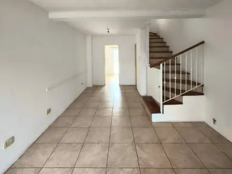 Casa en Alquiler de 2 dormitorios