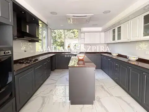 Casa en Venta en Los Pinguinos, USD 780.000