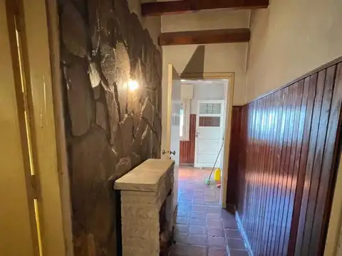 Casa 3 ambientes con 2 baños