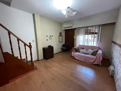 DUPLEX DE 3 AMBIENTES - APTO CREDITO - VILLA LUZURIAGA