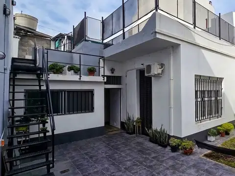 VENTA CASA CUATRO AMBIENTES VILLA DEVOTO