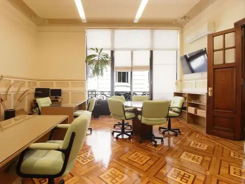 Oficina en Venta en Monserrat, USD 180.000