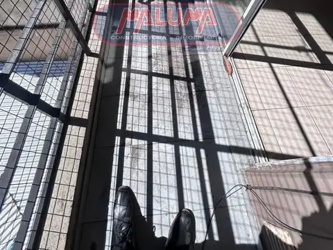 Rafaela 3200, Piso 1