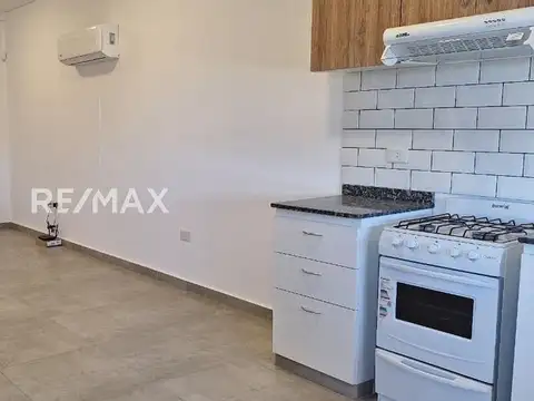 Depto Tipo Casa en Alquiler en Neuquen, $ 1.700.000