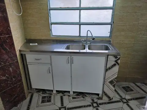 Depto Tipo Casa en Alquiler de 1 dormitorio
