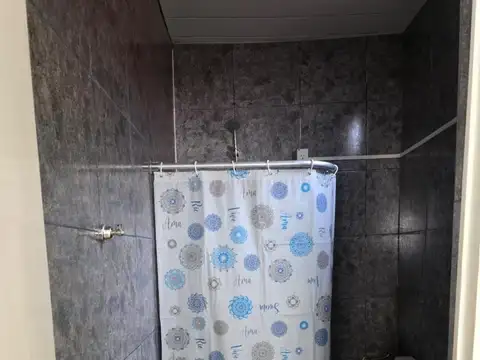 ALQUILO DPTO. INTERNO, 1 DORM. VIAMONTE AL 5200
