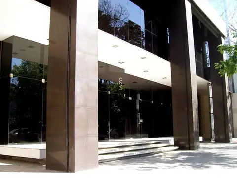 Oficina en Venta al Este