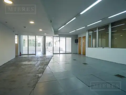 Oficina en Venta 15 años