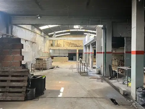 Edificio en venta en Block, varios usos, refaccion
