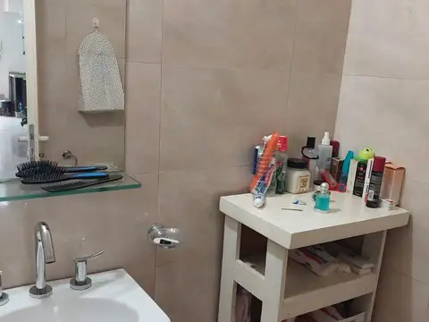 PH AL FRENTE  3 AMBIENTES C/GARAGE Y PATIO Y