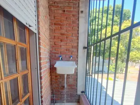 Depto Tipo Casa 3 ambientes con 1 baño