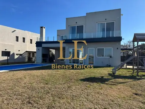 Casa en Venta en El Cantón, USD 535.000