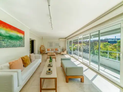 Departamento en Venta con 2 cocheras