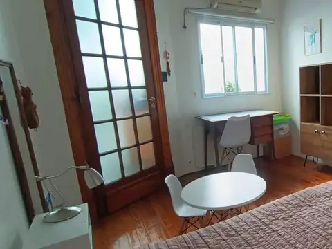 Depto Tipo Casa en Venta 95 años